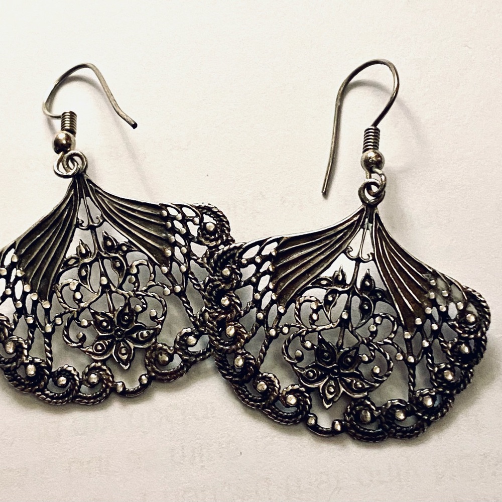 SALE!! Vintage Sterling Silver Earrings